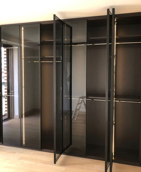 gardrop, portmanto, vestiyer, gömme dolap, ray dolap, gardırop, çekmeceli dolap, dolap imalatı, giysi dolabı